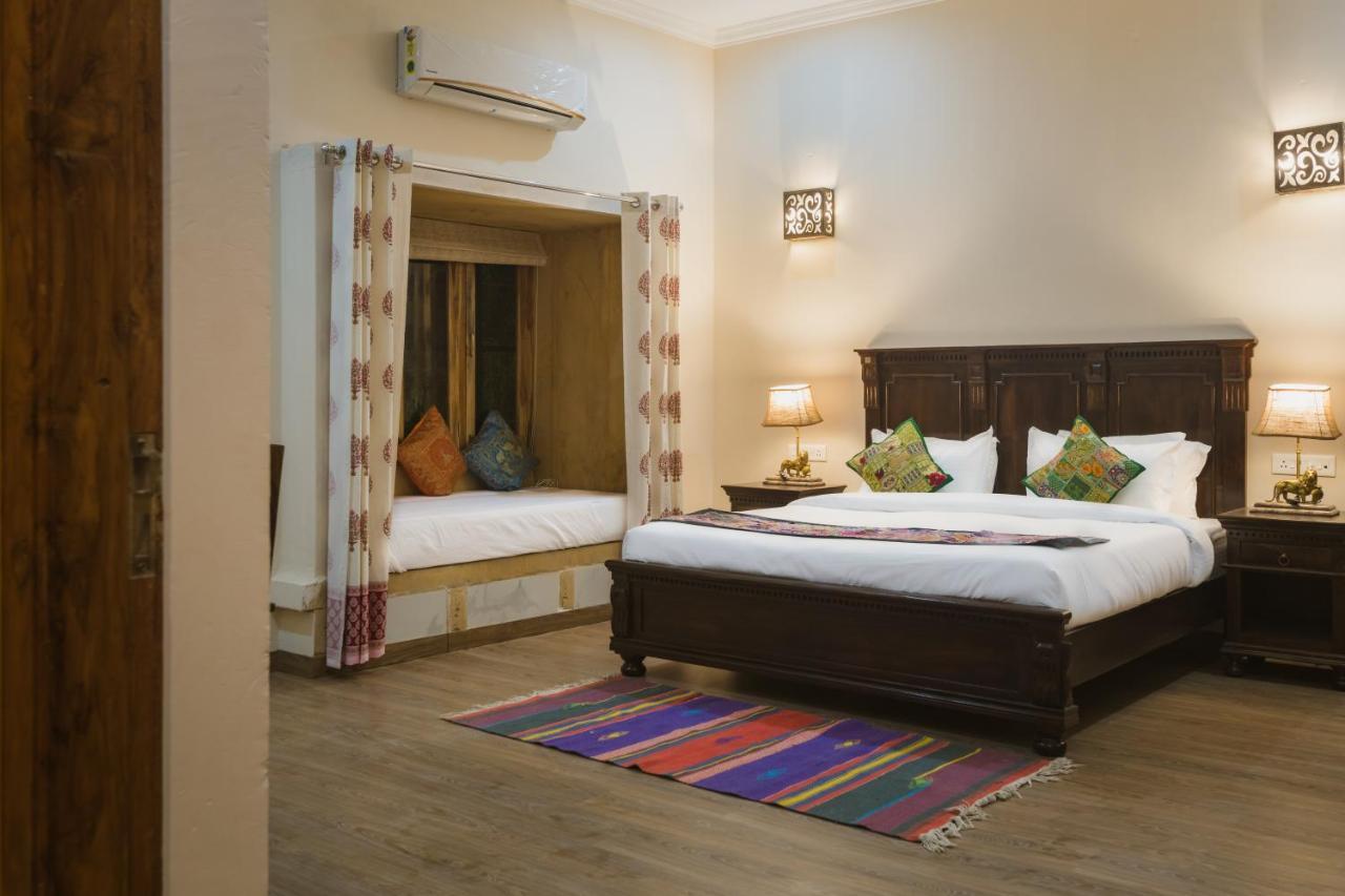 Hotel Dev Garh Jaisalmer Luaran gambar