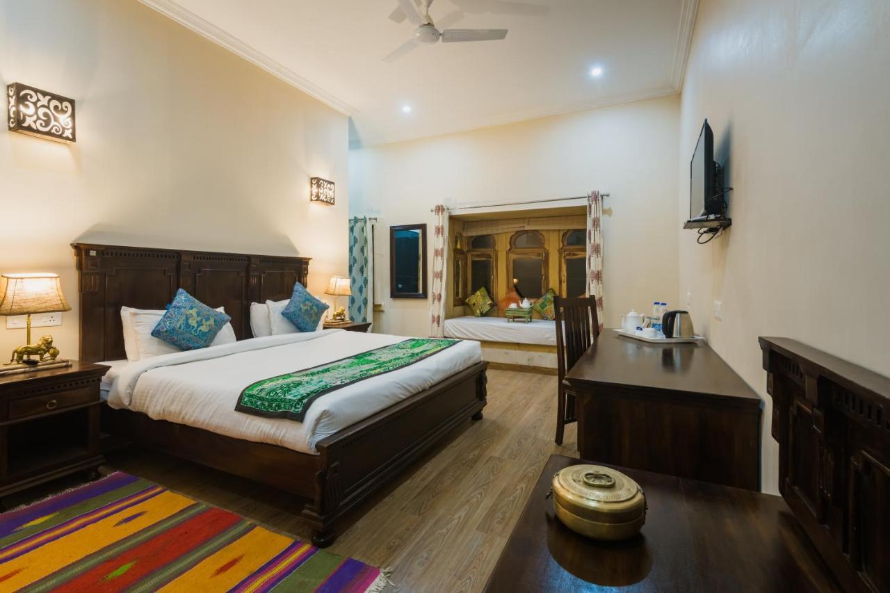Hotel Dev Garh Jaisalmer Luaran gambar